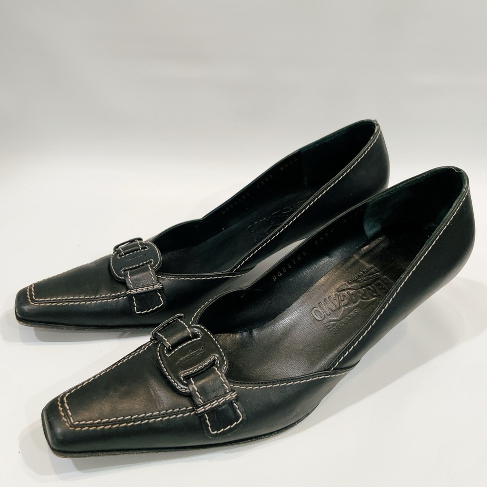 Salvatore Ferragamo Black Square Toes Ivory Stitching Leather Heeled Pumps 8.5 - Picture 2 of 12